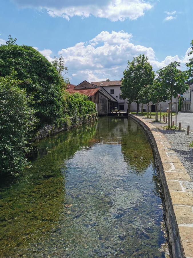 Vila Antik Ilirska Bistrica Buitenkant foto
